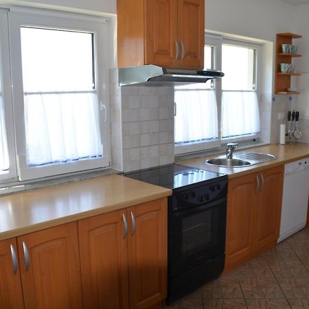Apartmaji Srnca Церкно Экстерьер фото