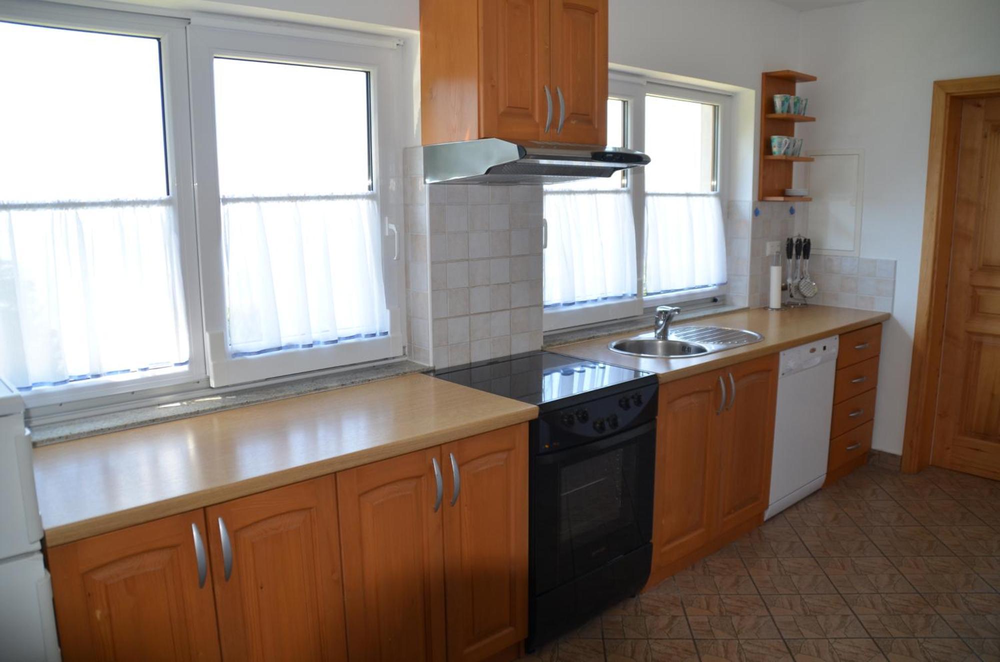 Apartmaji Srnca Церкно Экстерьер фото